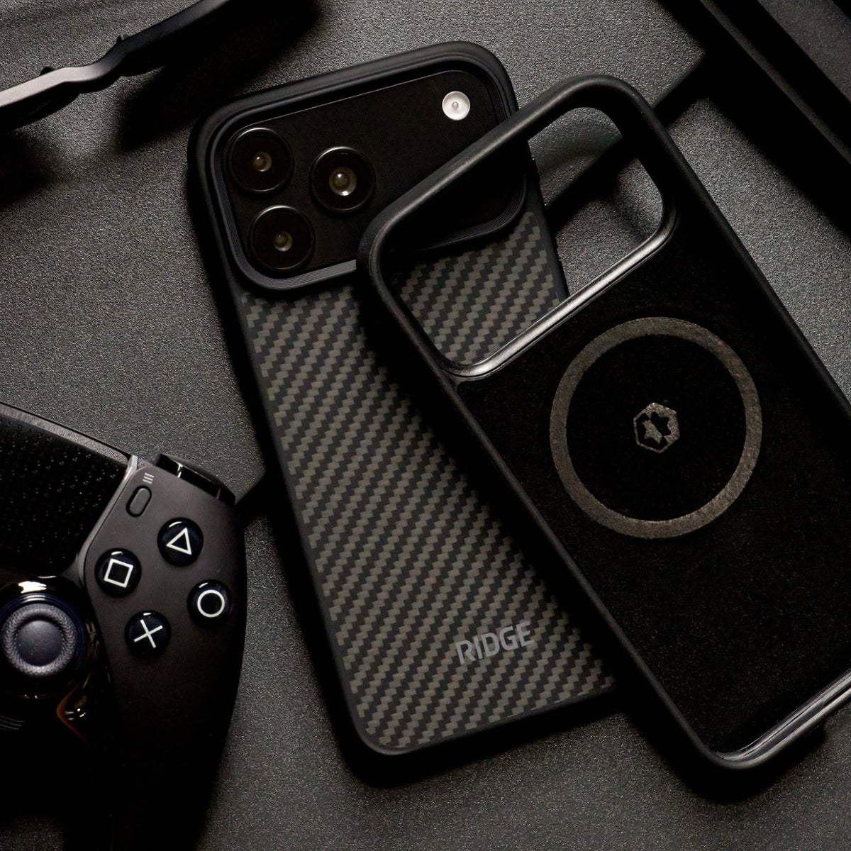Ridge Phone Case - iPhone 18 Pro - Carbon